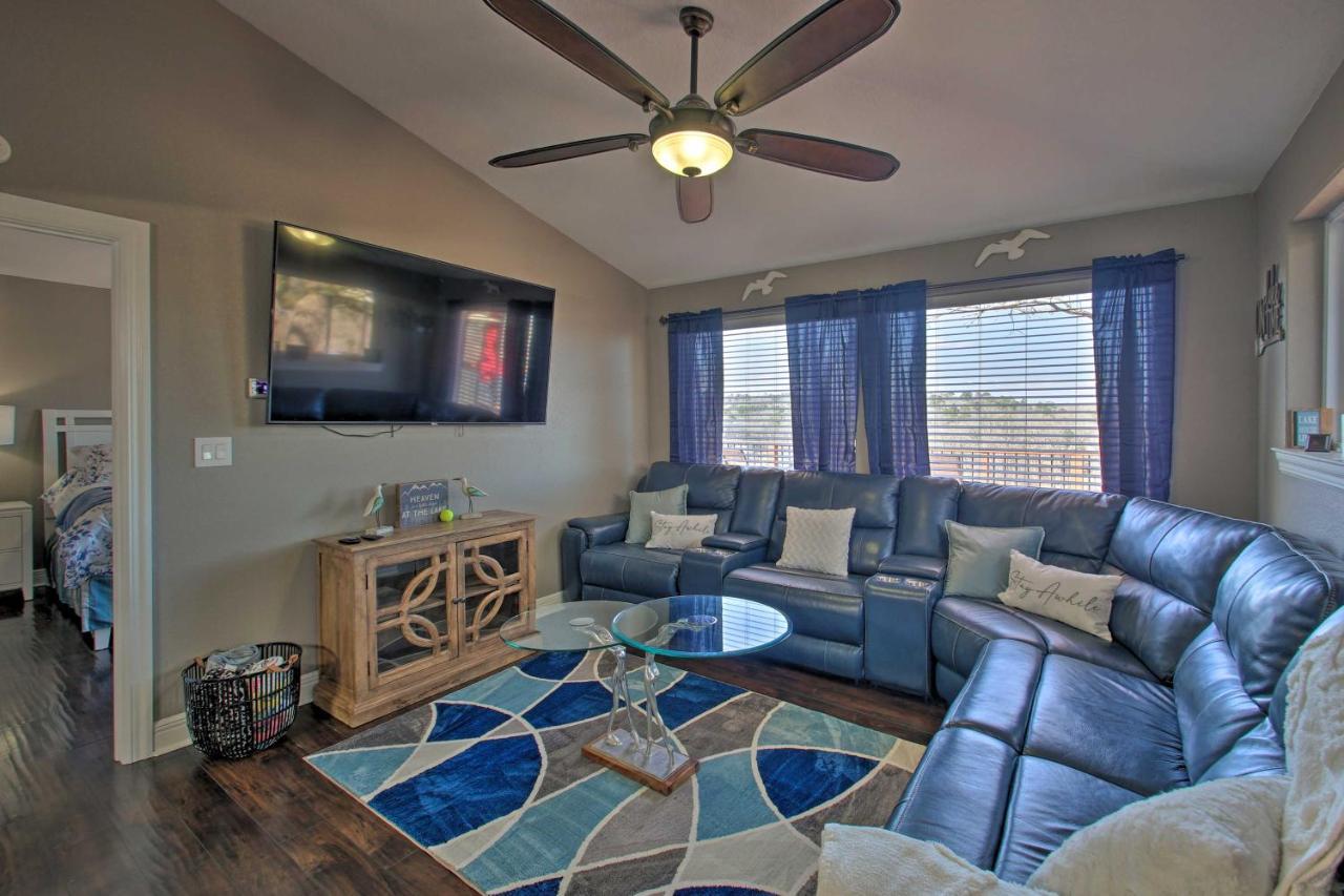 Villa Hot Springs Waterfront Escape With Hot Tub! Exterior foto